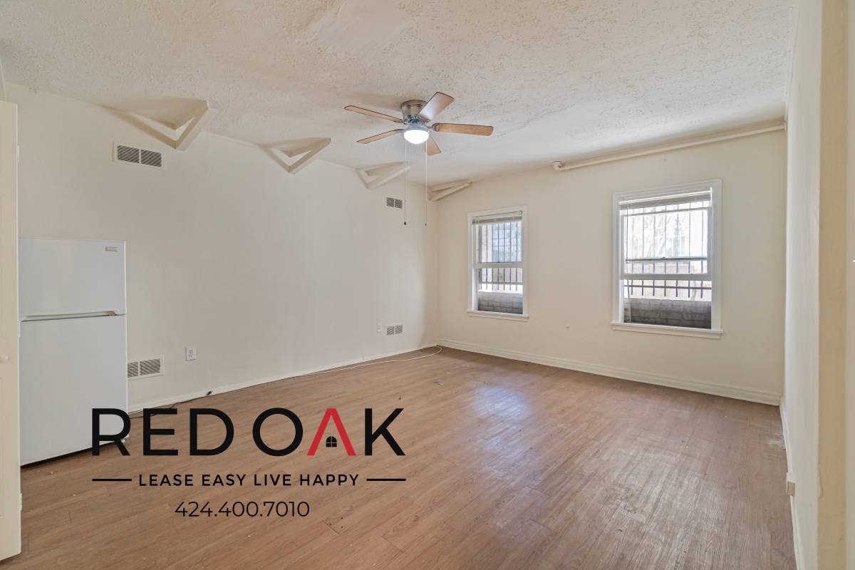 Condo for rent at 400 S Kenmore Ave #B4, Los Angeles, CA 90020