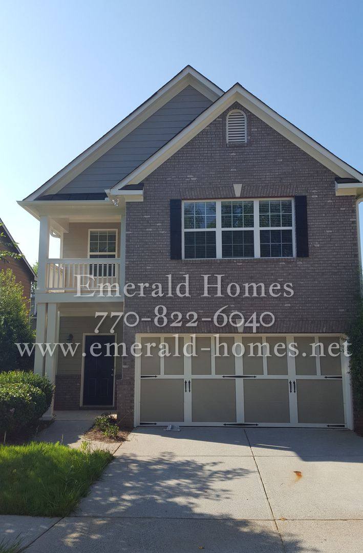 House for rent at 5251 Apple Grove Rd, Buford, GA 30519
