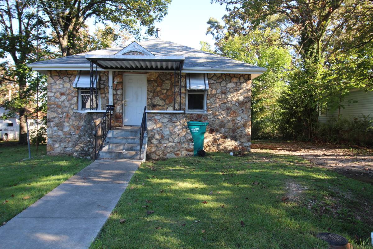 House for rent at 57 Elmont St, Sullivan, MO 63080