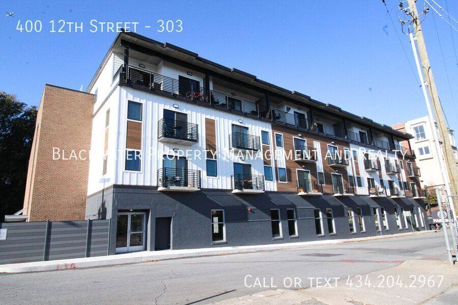 Apartment for rent at 400 12th St #303, Lynchburg, VA 24504