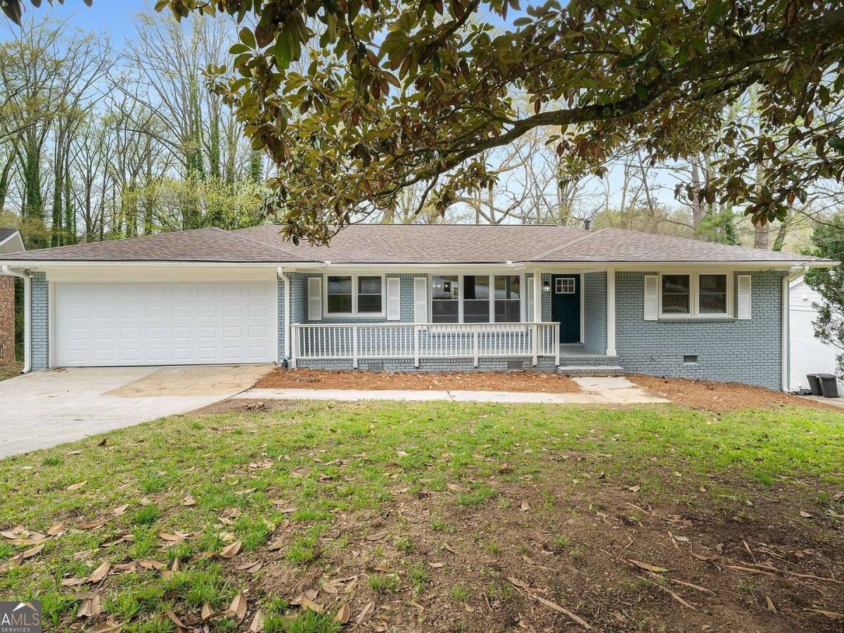 House for rent at 3069 Thrasher Circle, Decatur, GA 30032
