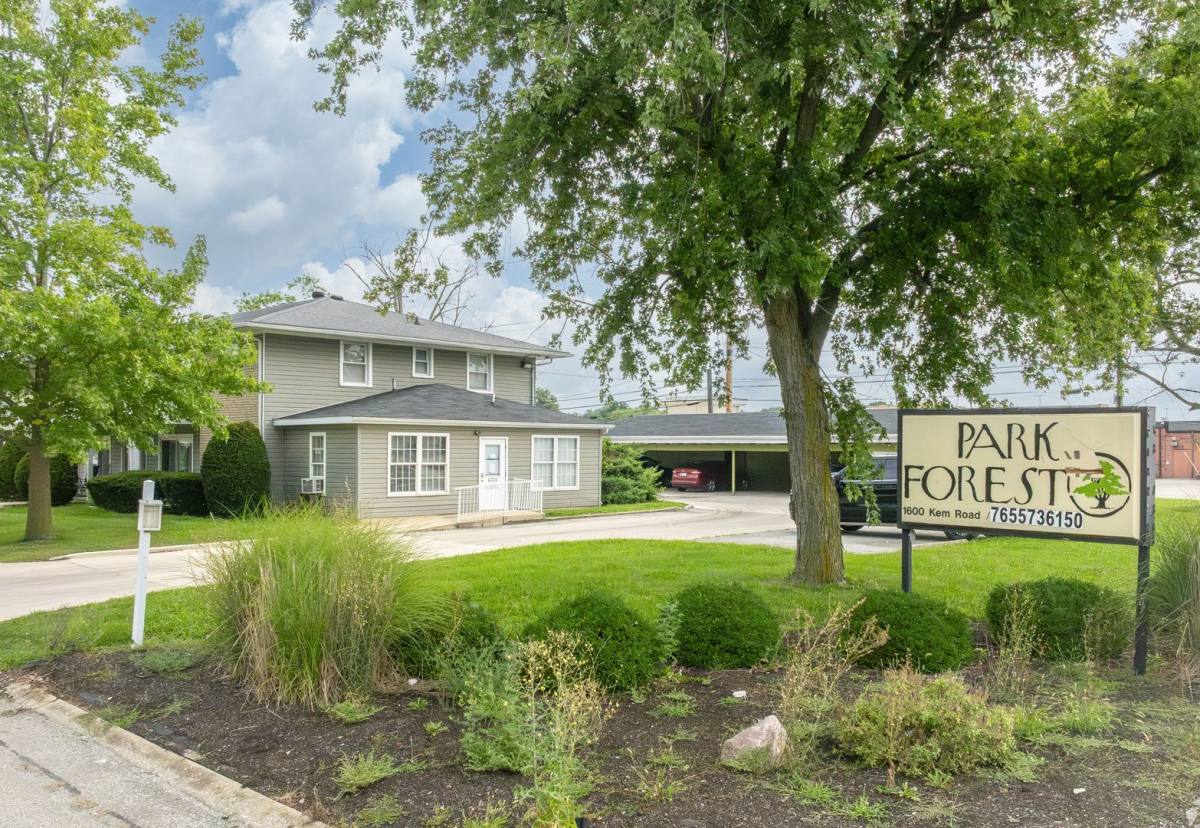 Apartment for rent at 1005 N Park Forest Dr, Marion, IN 46952