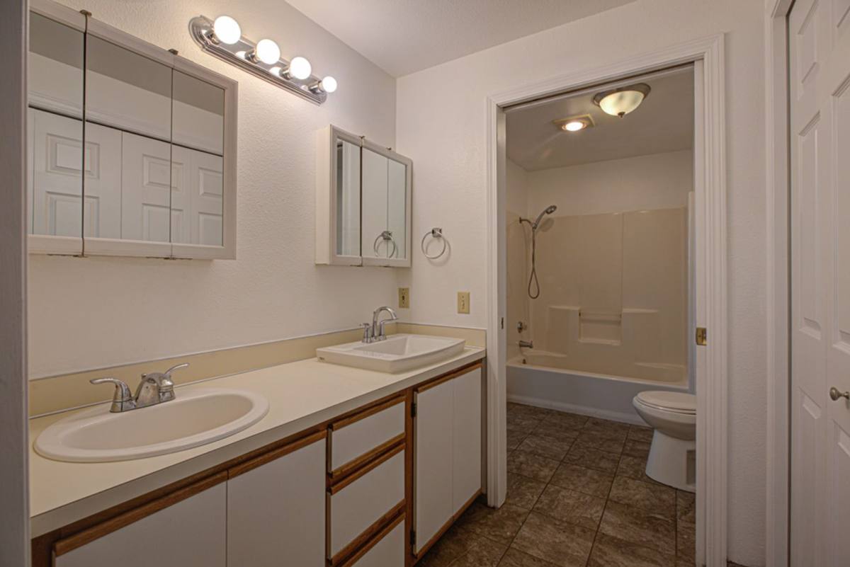 Apartment for rent at 3655-3739 Beverly Ave NE, Salem, OR 97305