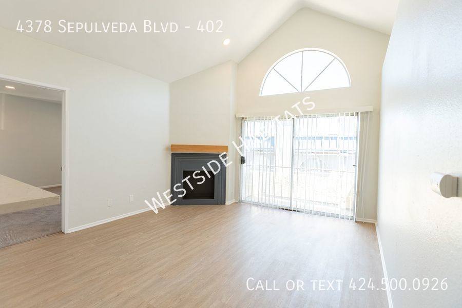 Apartment for rent at 4378 Sepulveda Blvd #402, Sherman Oaks, CA 91403