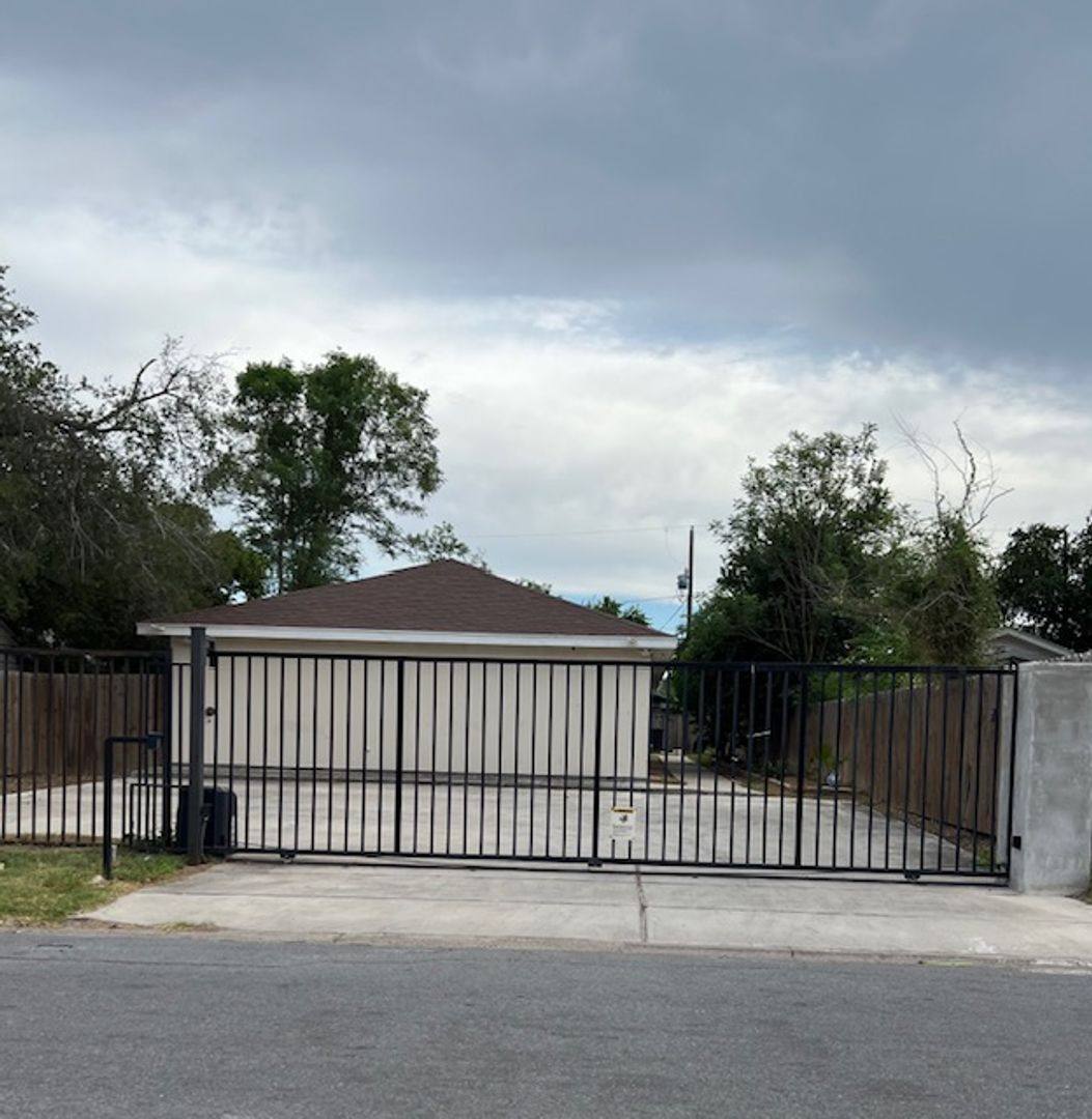 Apartment for rent at 2207 Galveston Ave, McAllen, TX 78501