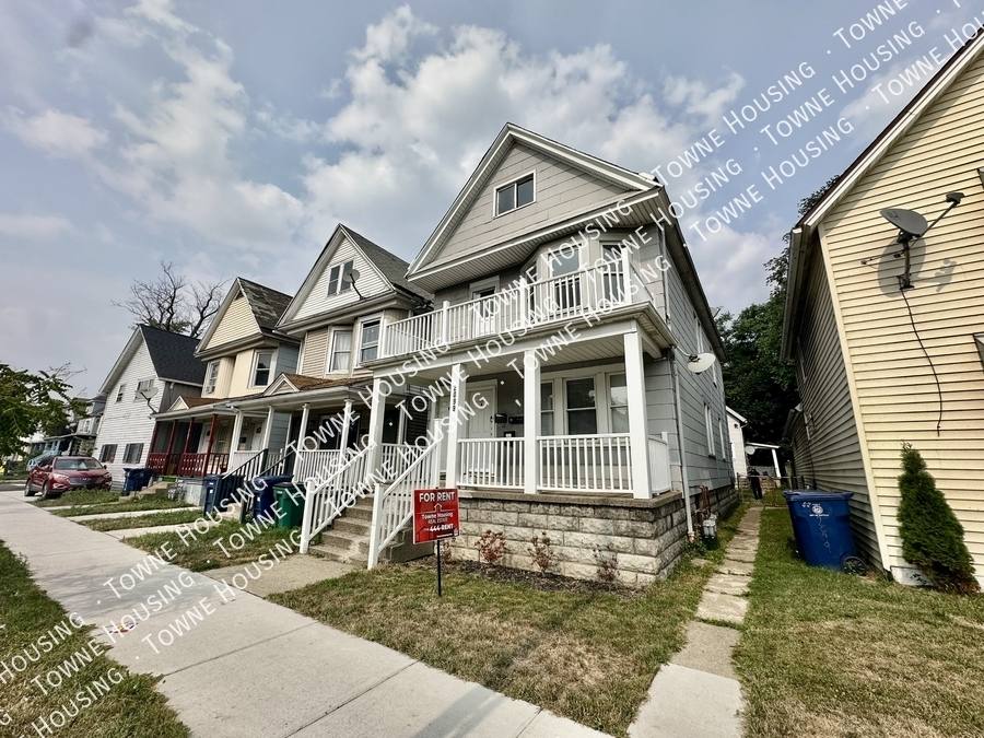 Apartment for rent at 2099 Niagara St #2, Buffalo, NY 14207