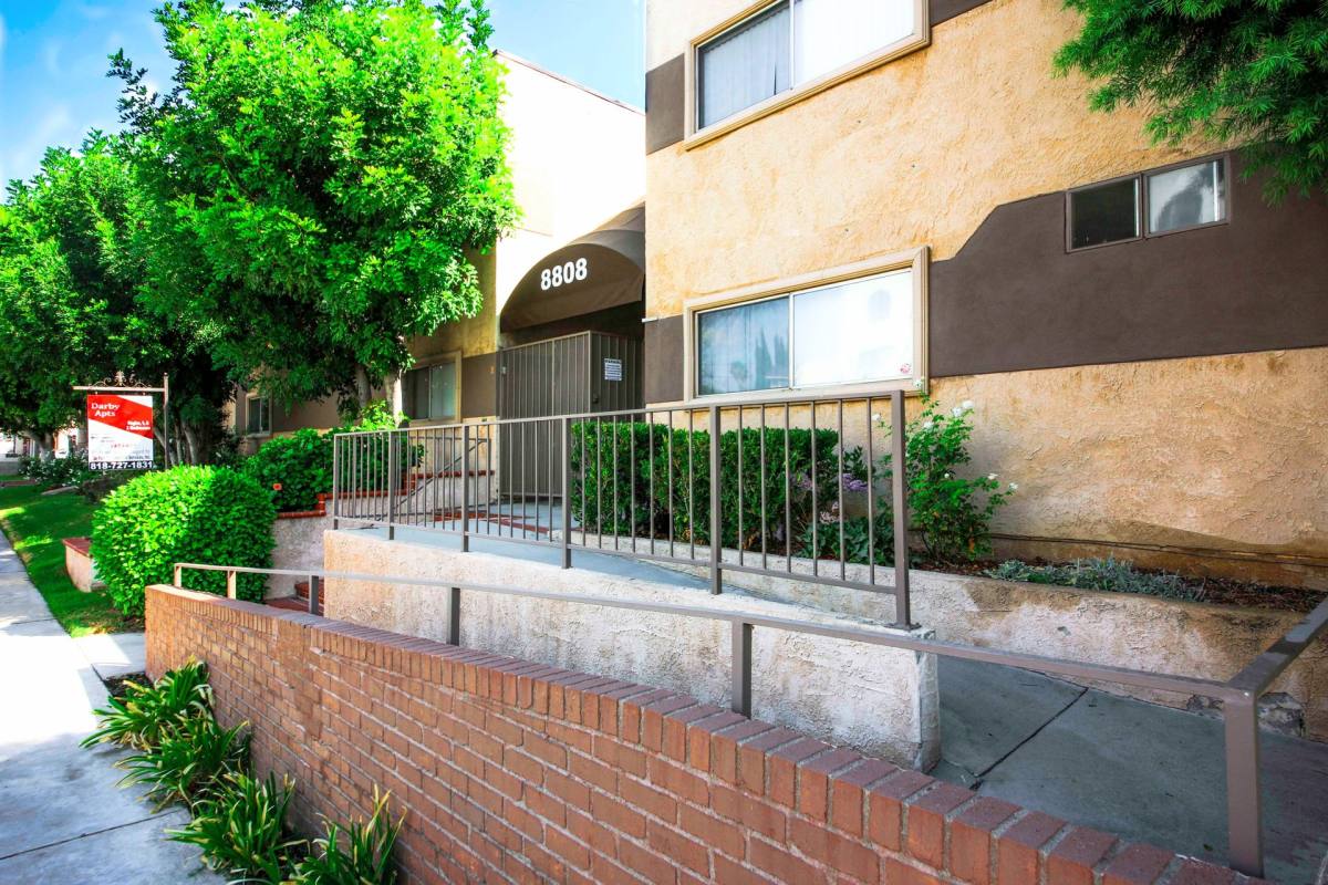 Apartment for rent at 8808 Darby Ave, Northridge, CA 91325