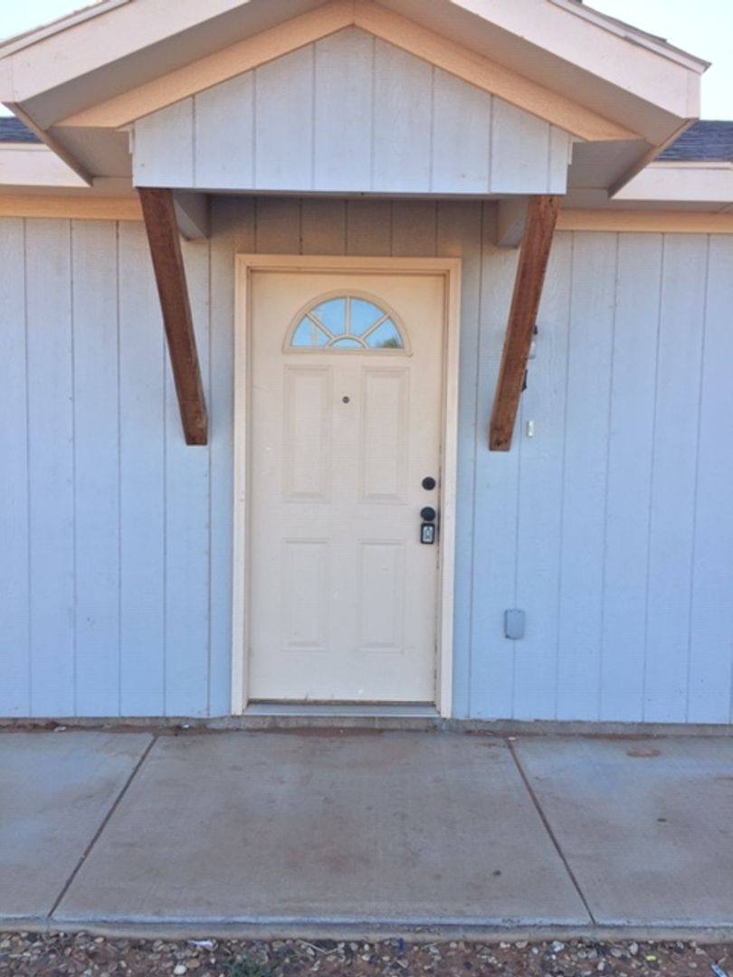 Apartment for rent at 520 46th St, Lubbock, TX 79404
