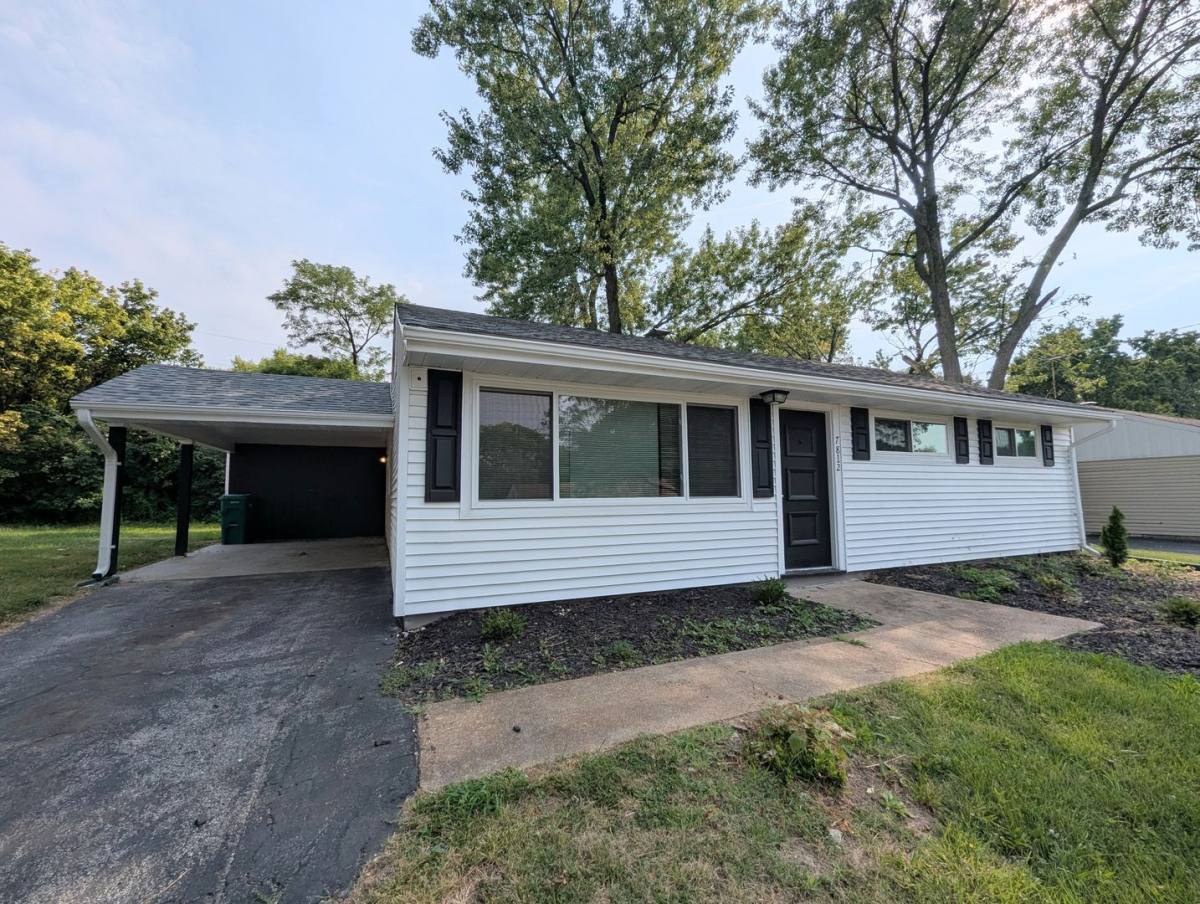 House for rent at 7812 Atherstone Dr, Saint Louis, MO 63121