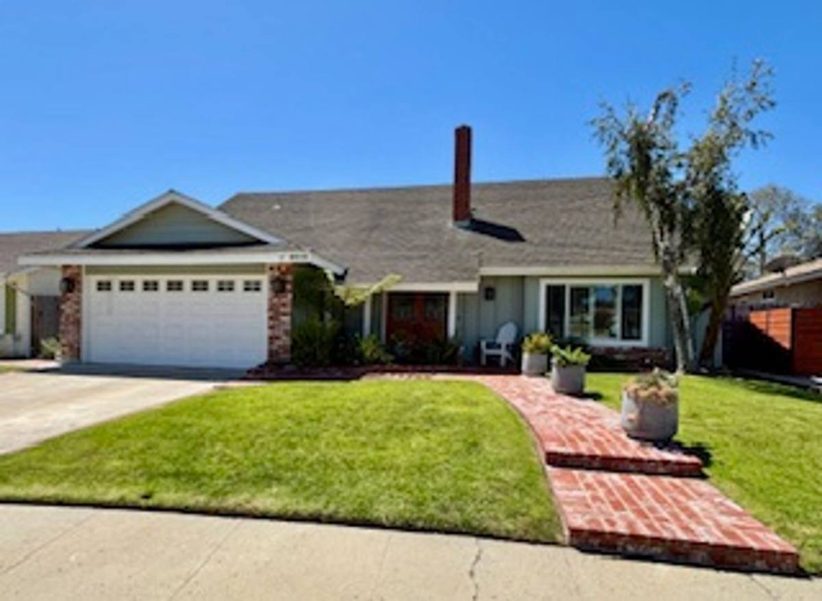 House for rent at 8212 Visalia St, Ventura, CA 93004