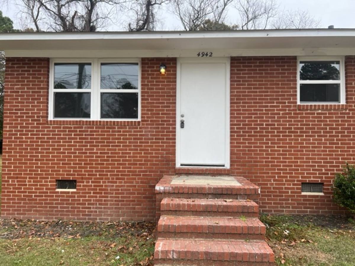 Apartment for rent at 4942 Galveston Dr, Fayetteville, NC 28303