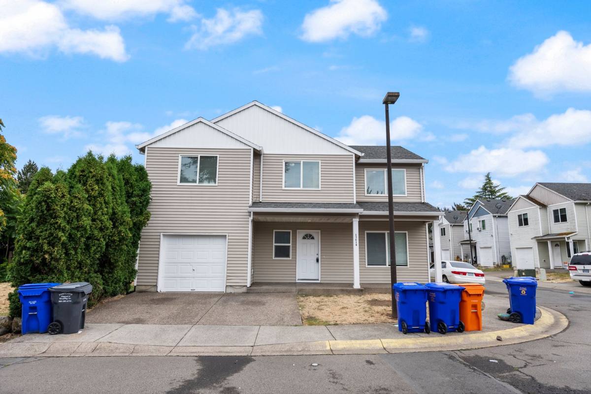 House for rent at 12618 SE Ramona St, Portland, OR 97236