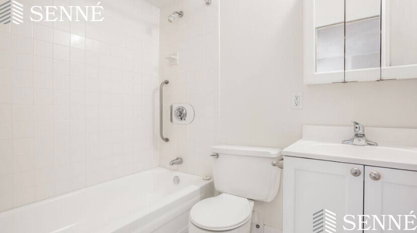 929 Massachusetts Ave #3E, Cambridge, MA 02139