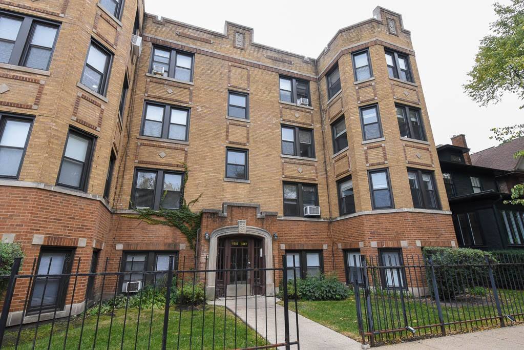 Apartment for rent at 1415 Hutchinson #8Q, Chicago, IL 60613