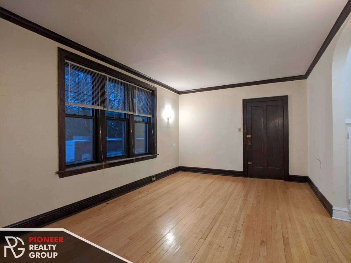 Apartment for rent at 3618 N Marshfield #1B, Chicago, IL 60613