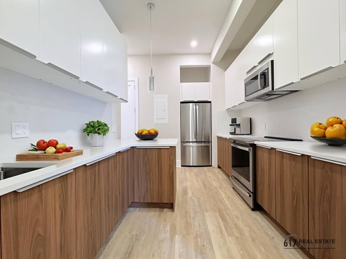 Apartment for rent at 271 Dartmouth St #2F, Boston, MA 02116