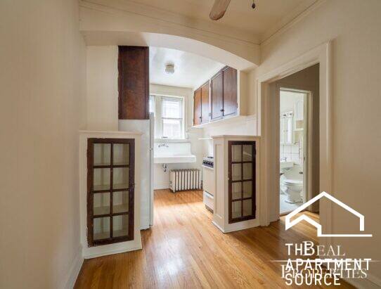 Apartment for rent at 4229 N Paulina St #W2, Chicago, IL 60613