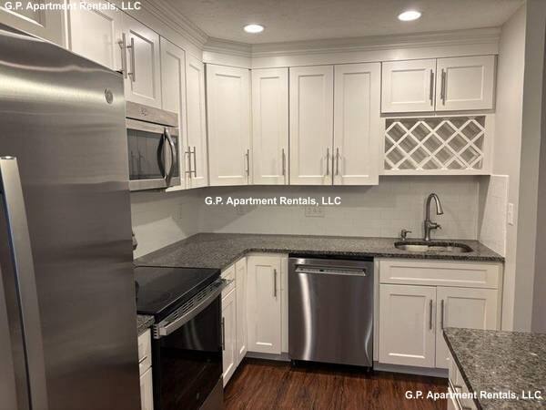 Apartment for rent at 500 Fellswview Terrace, Stoneham, MA 02180
