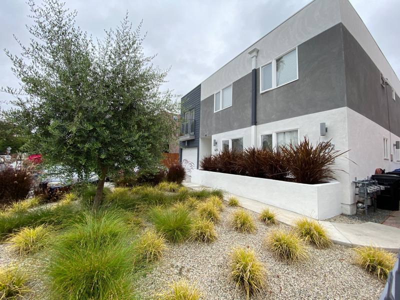 Apartment for rent at 627 N Mariposa Ave #627, Los Angeles, CA 90004