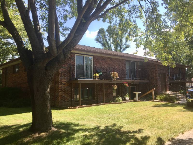Apartment for rent at 4569 Governors Dr, Rockford, IL 61109