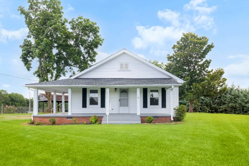 House for rent at 2811 Locust Hill, Taylors, SC 29687