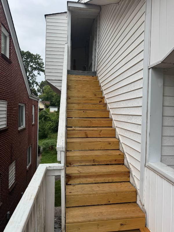 Apartment for rent at 509 10th St #C, North Wilkesboro, NC 28659