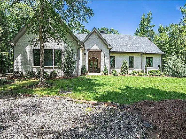 House for rent at 323 Lee Rd #88, Waverly, AL 36879