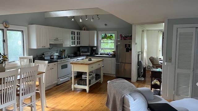 House for rent at 31 Perkins Rd, Rye, NH 03870