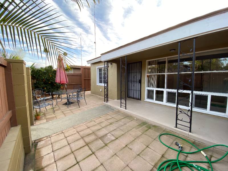 Apartment for rent at 3320-3322 Clairemont Dr, San Diego, CA 92117