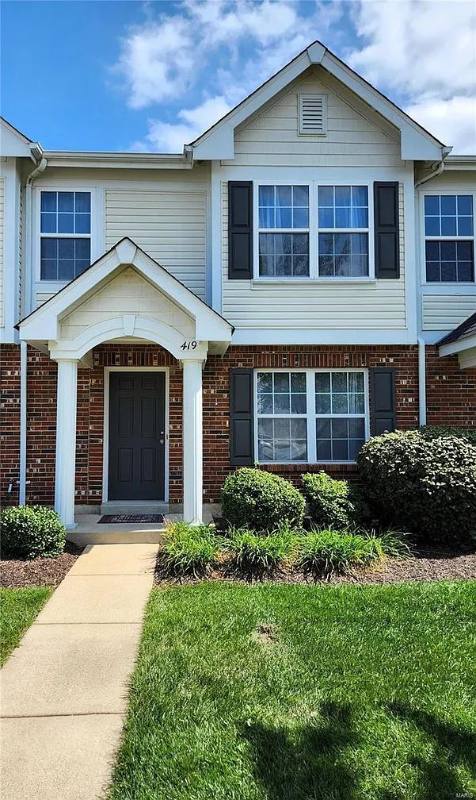 Townhouse for rent at 419 Wild Oak Dr, O Fallon, MO 63368