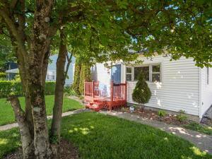 House for rent at 2585 Howey Rd, Columbus, OH 43211