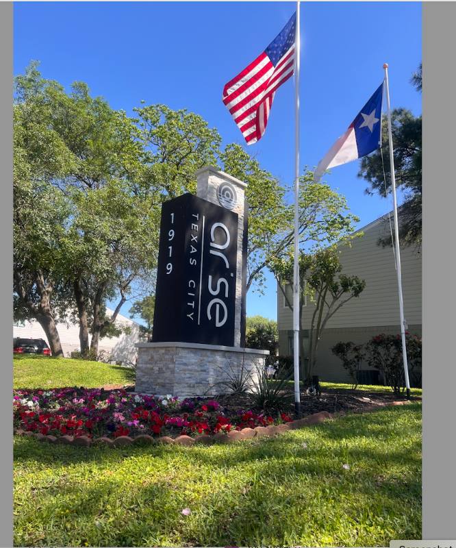 Apartment for rent at 1919 13th Ave N #4-206, Texas City, TX 77590