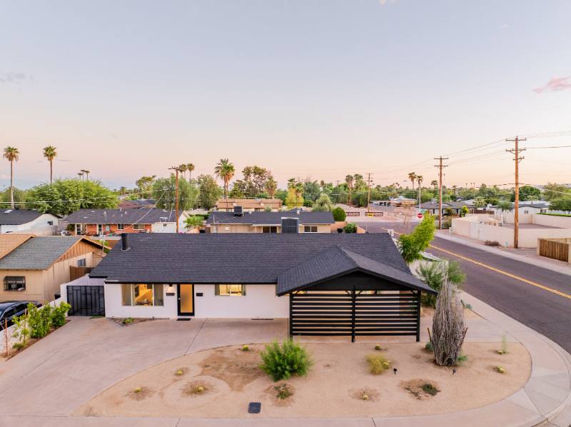 House for rent at 8201 E Mitchell Dr, Scottsdale, AZ 85251