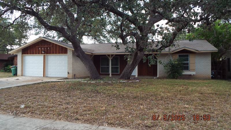 House for rent at 6315 Wigwam Dr, San Antonio, TX 78238