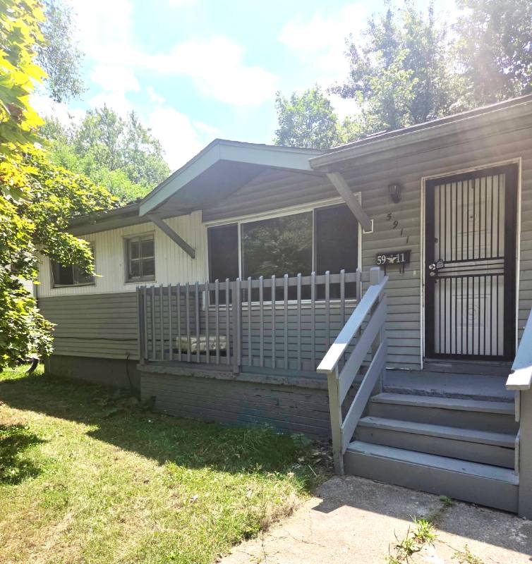 House for rent at 5911 Susan St, Flint, MI 48505