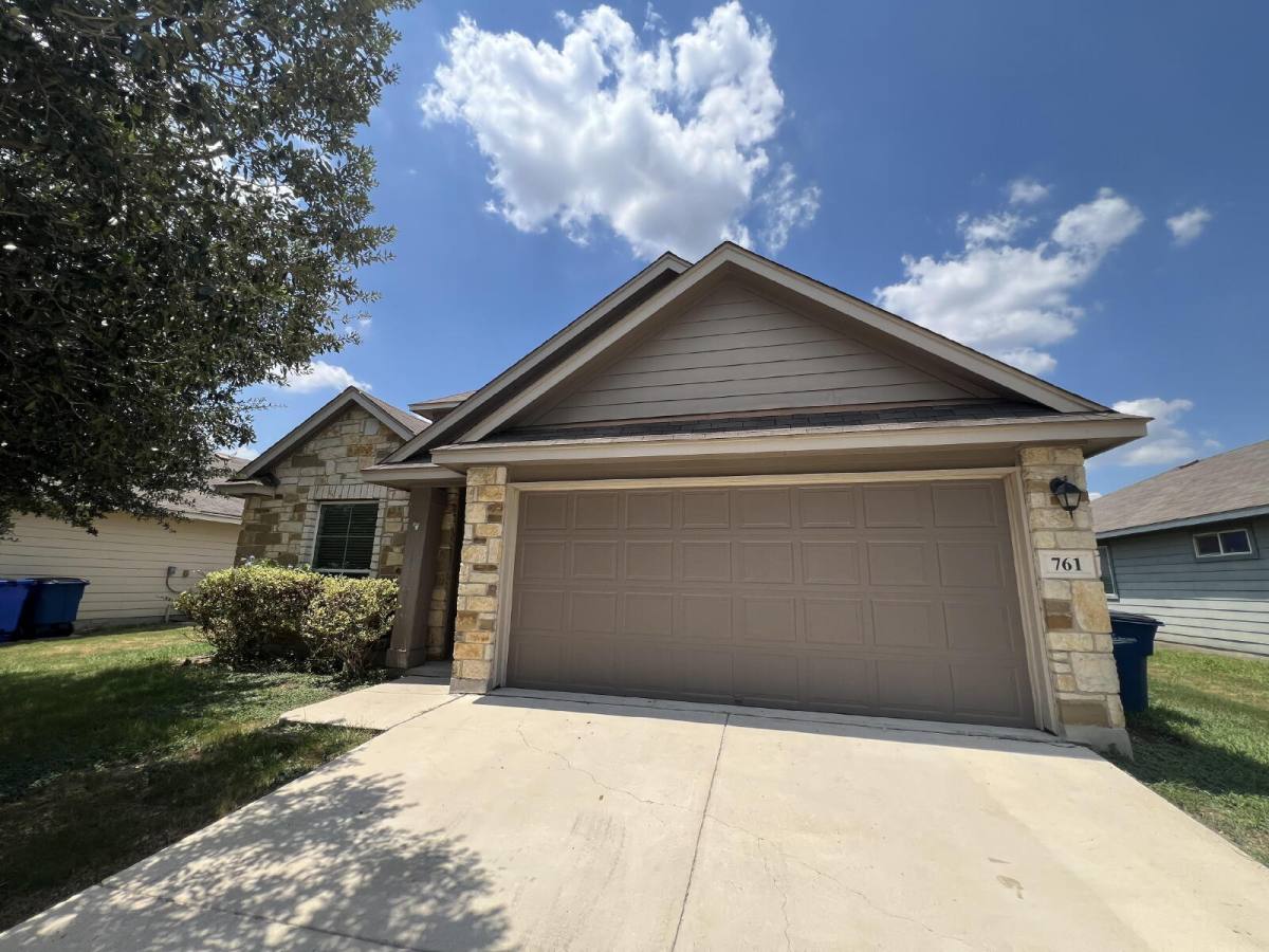 House for rent at 761 Wolfeton Way, New Braunfels, TX 78130