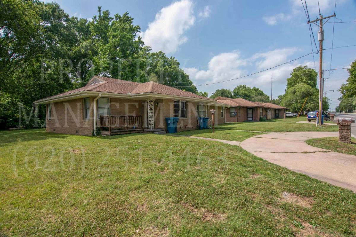 House for rent at 712 S Cline Rd, Coffeyville, KS 67337