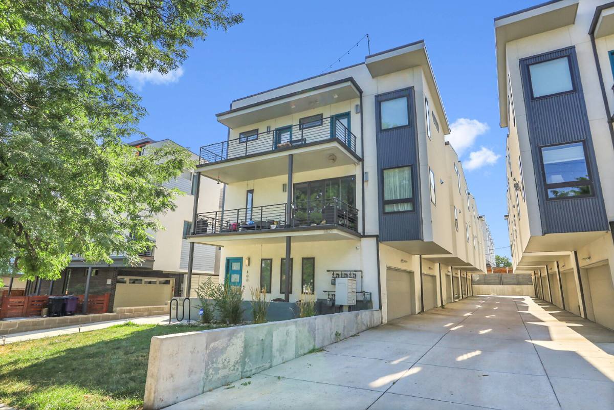 Townhouse for rent at 1821 Irving St #103, Denver, CO 80204