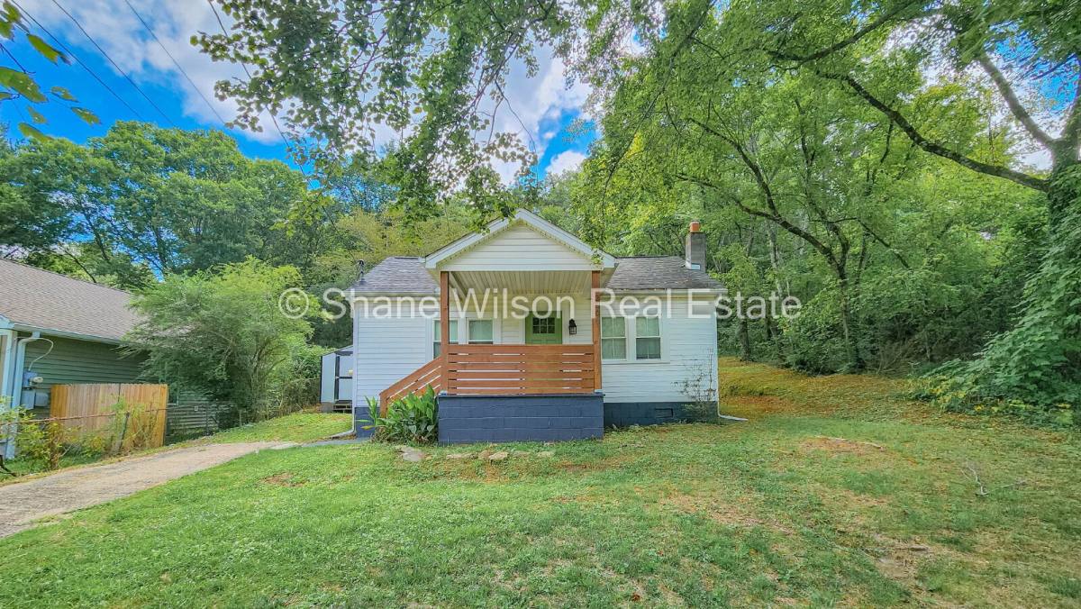 House for rent at 2606 Banks Rd, Chattanooga, TN 37421