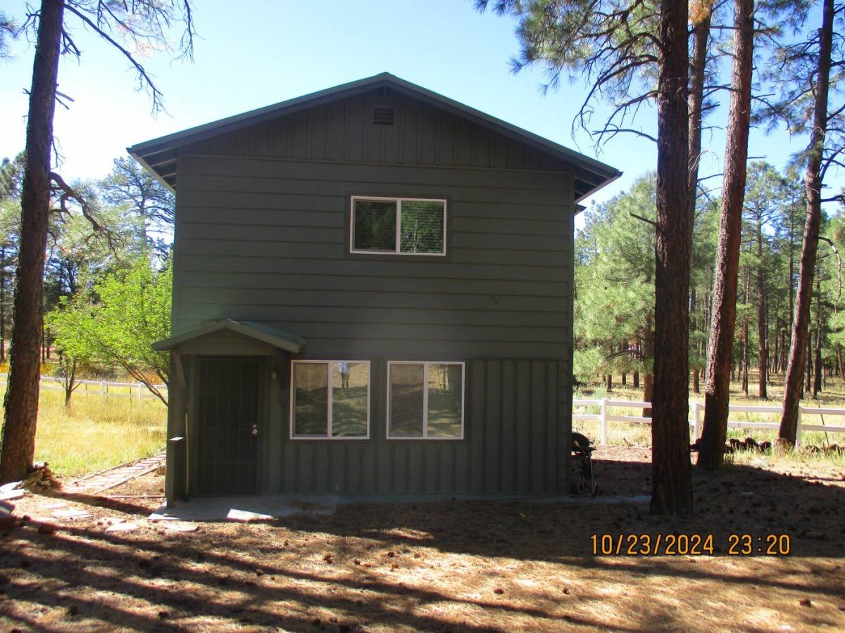 House for rent at 3850 W White Mountain Blvd, Lakeside, AZ 85929