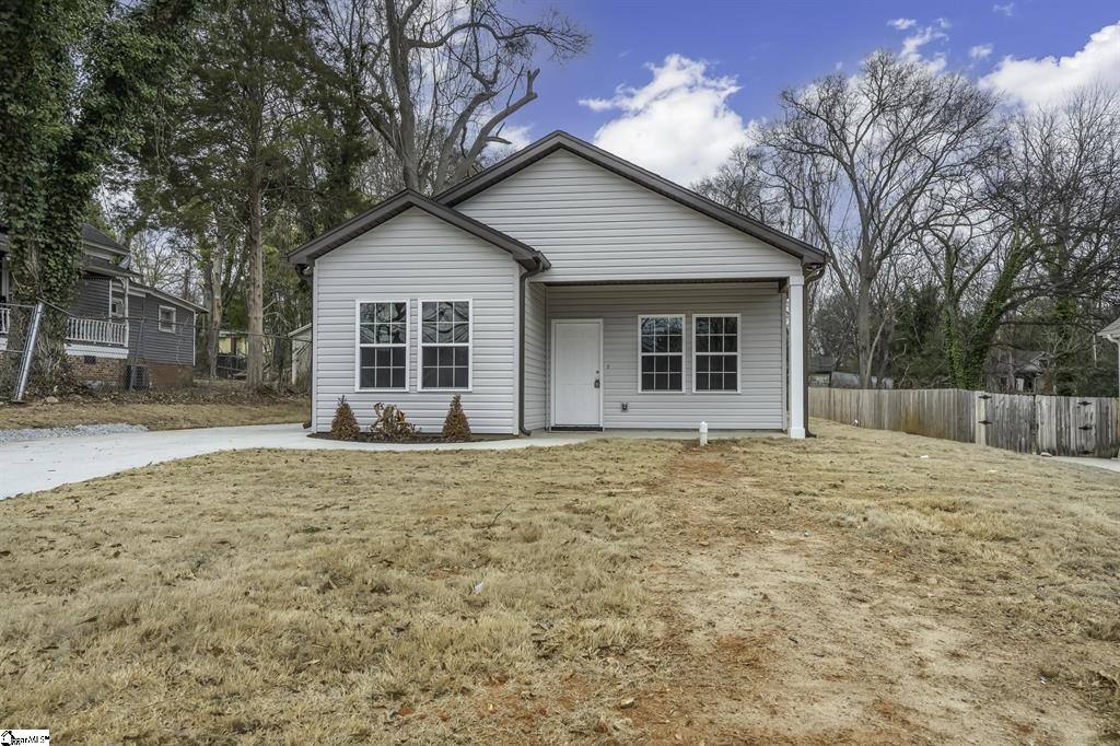 House for rent at 620 Farley Ave, Spartanburg, SC 29301