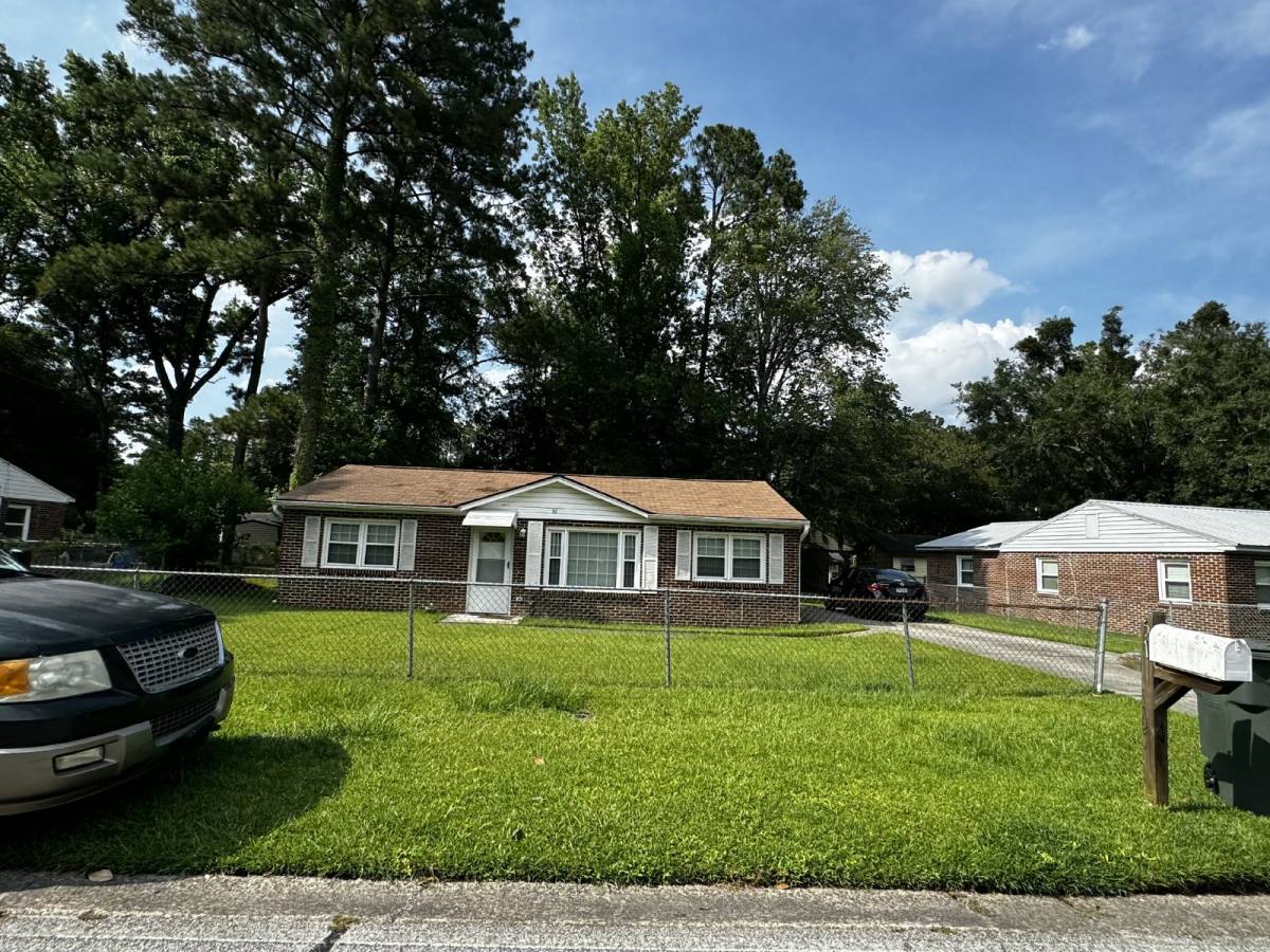 House for rent at 511 Eisenhower Dr, Hinesville, GA 31313