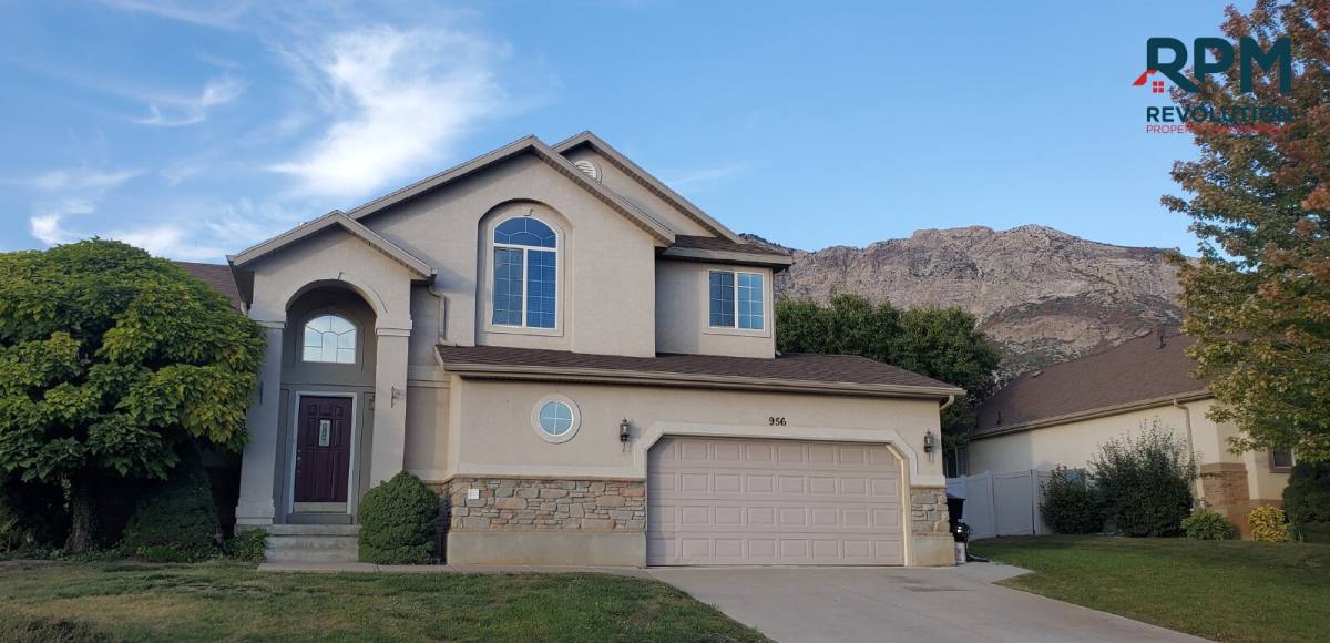 House for rent at 956 E 2675 N, Ogden, UT 84414
