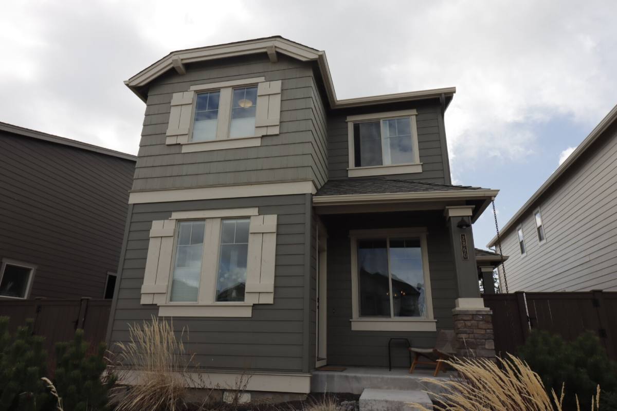 House for rent at 2860 Yew Park Lane, Redmond, OR 97756