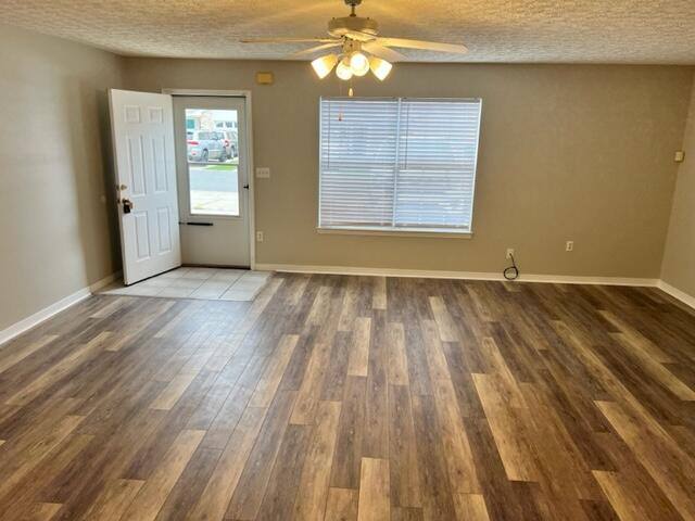 Townhouse for rent at 1831 Pointed Leaf Lane, Fort Walton Beach, FL 32547
