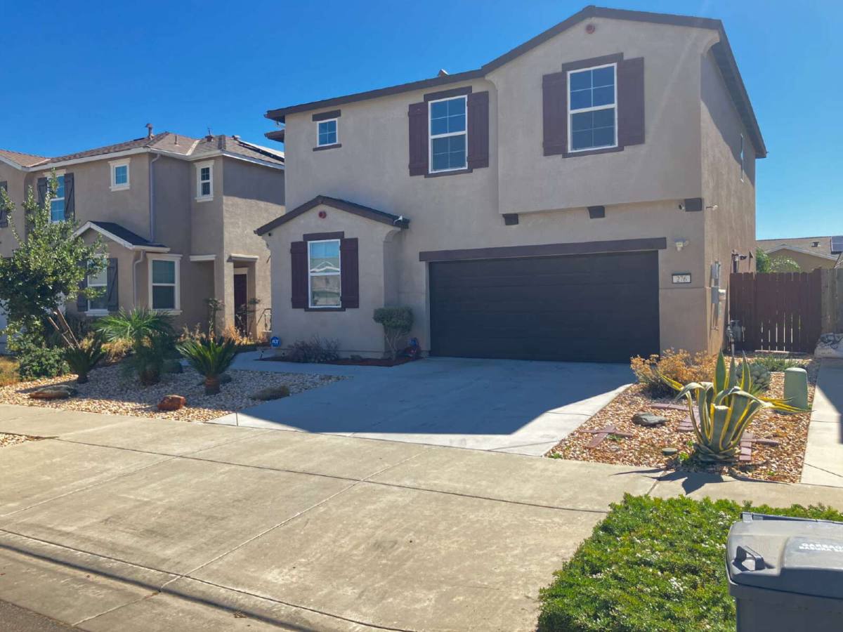 House for rent at 276 Ostrander Ave, Merced, CA 95341