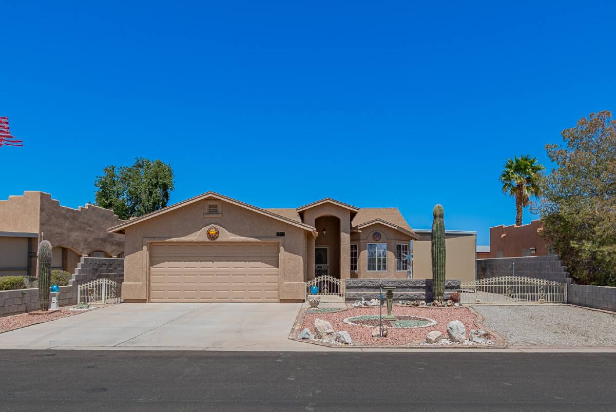 House for rent at 5208 E 33rd Place, Yuma, AZ 85365