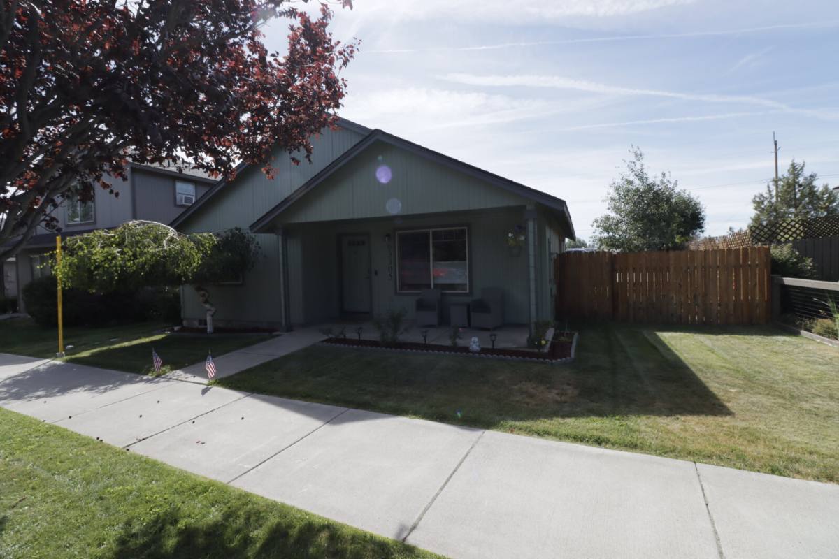 House for rent at 63305 Vogt Rd, Bend, OR 97701
