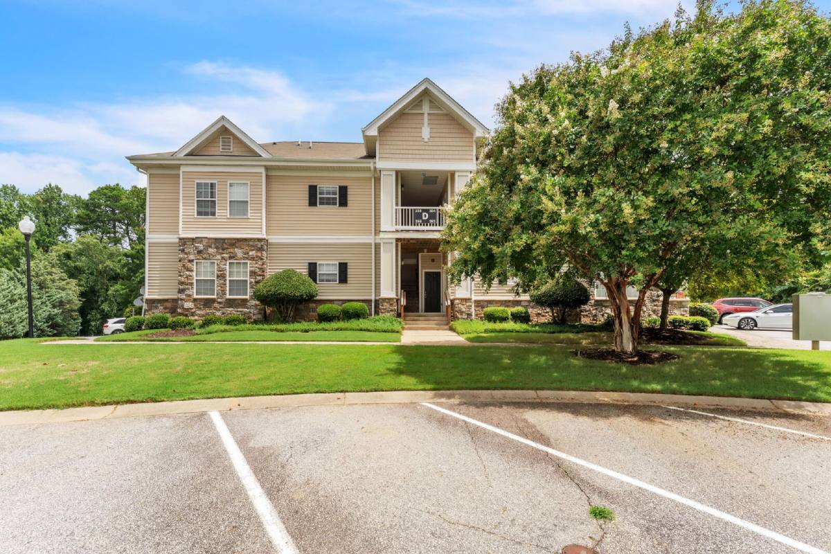 Condo for rent at 354 Easterlin Way, Greenville, SC 29607