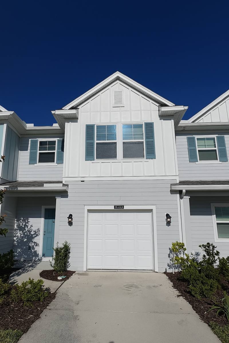Townhouse for rent at 10350 Alder Creek Lane, Jacksonville, FL 32222